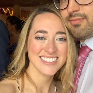 Meet your Posher, Brittney